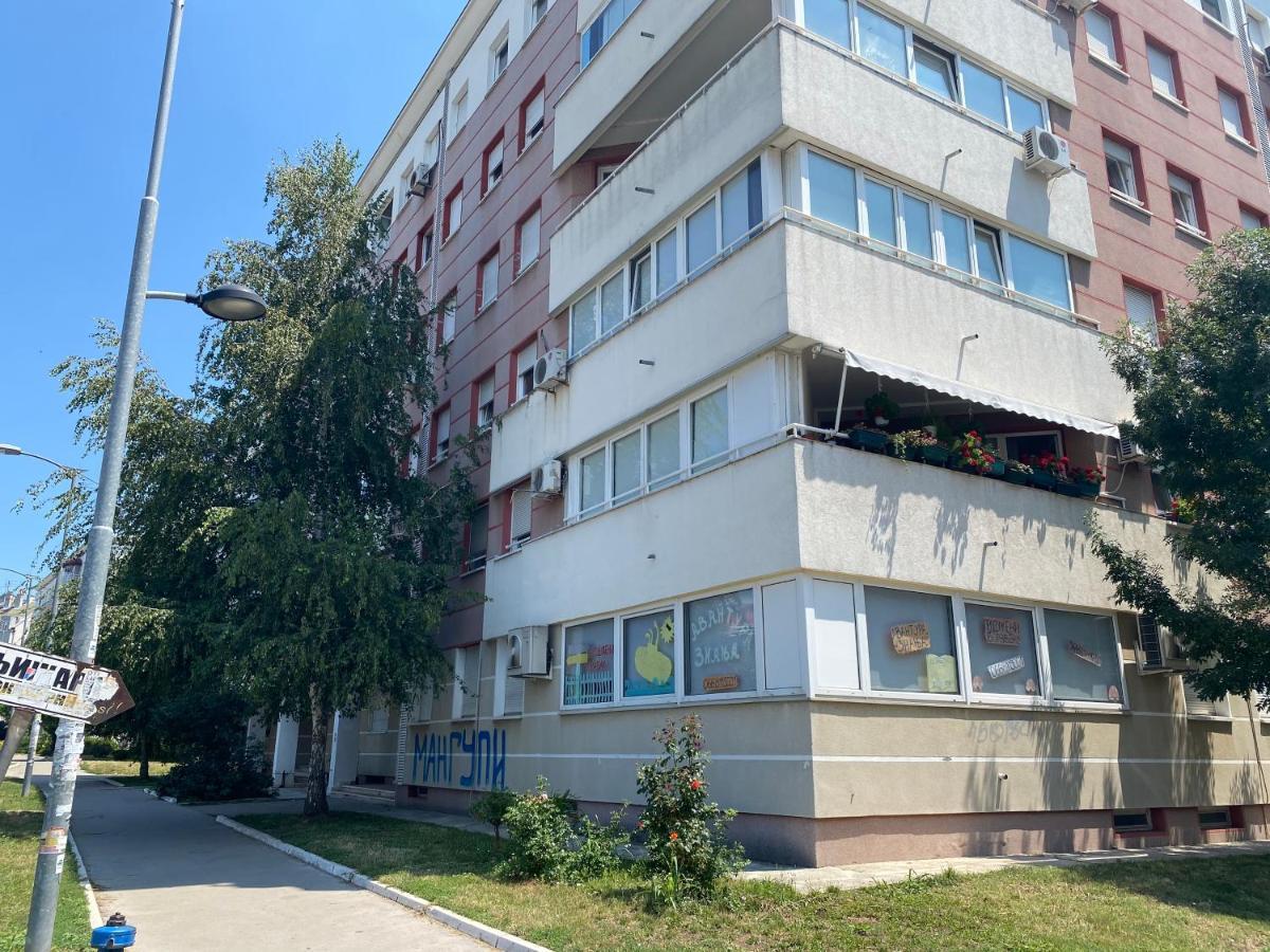 Hill Apartment Belgrado Exterior foto